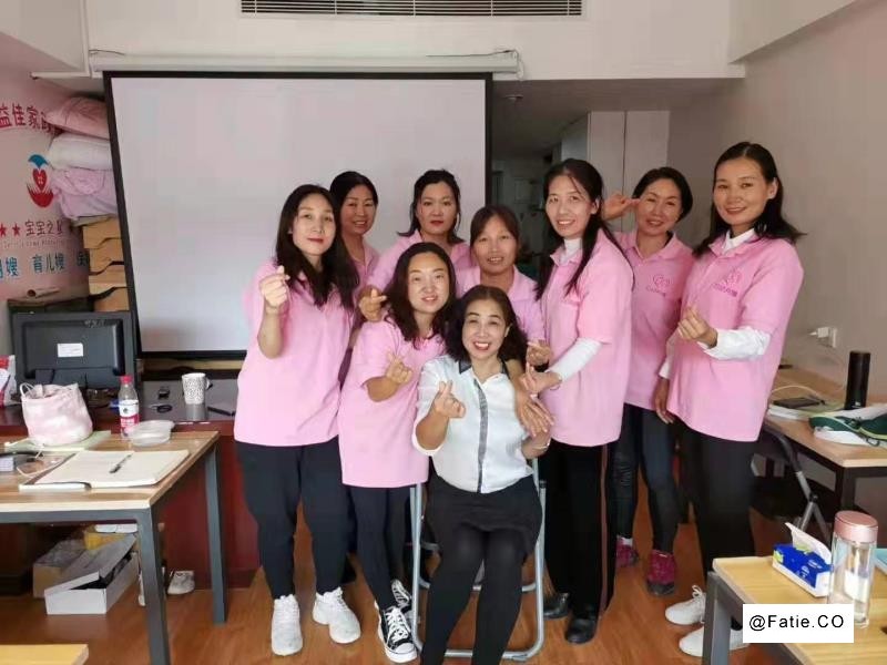 北京高端月嫂保姆育儿嫂 收费透明可试工