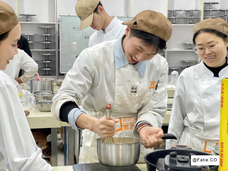 重庆心理咨询师培训 NLP心理学情商课程