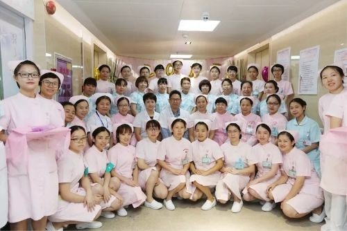 深圳宝安优质保姆月嫂 金牌家政服务