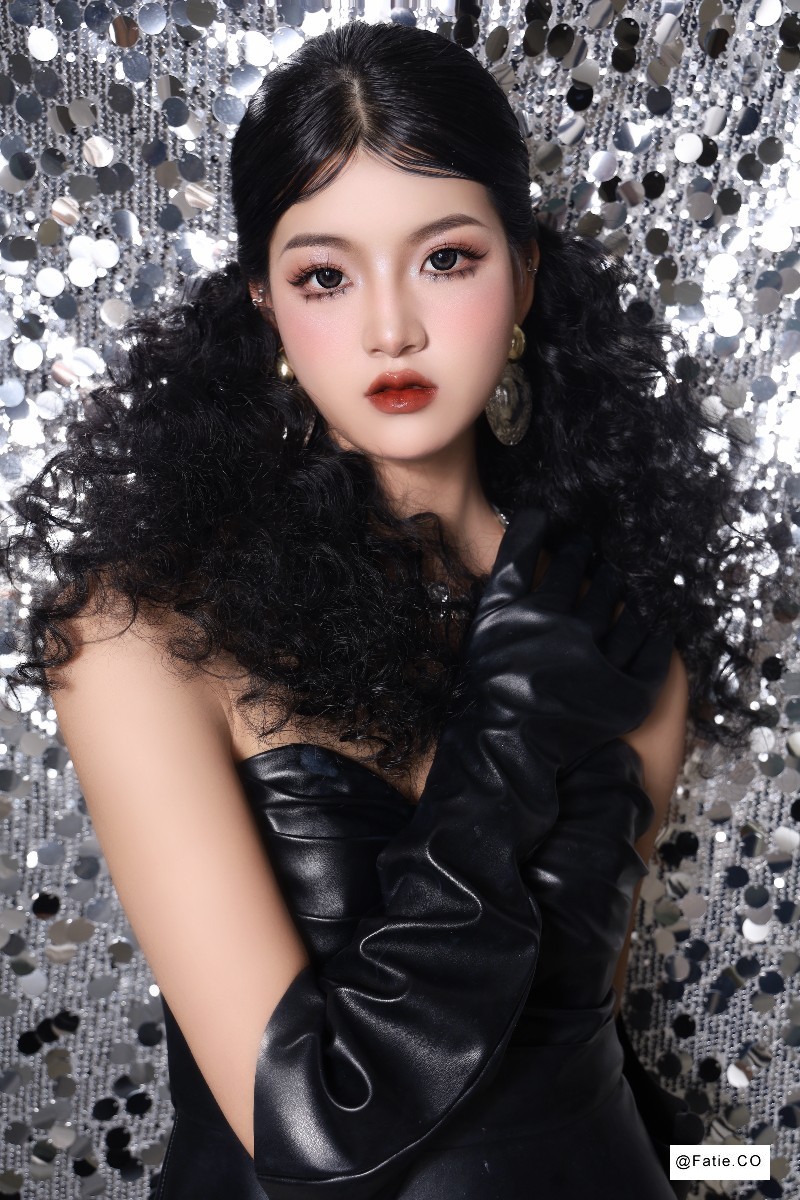 广州悦风美妆学院 零基础化妆造型系统培训