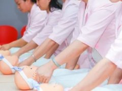 深圳光明区港州家政 保姆月嫂育婴师护工